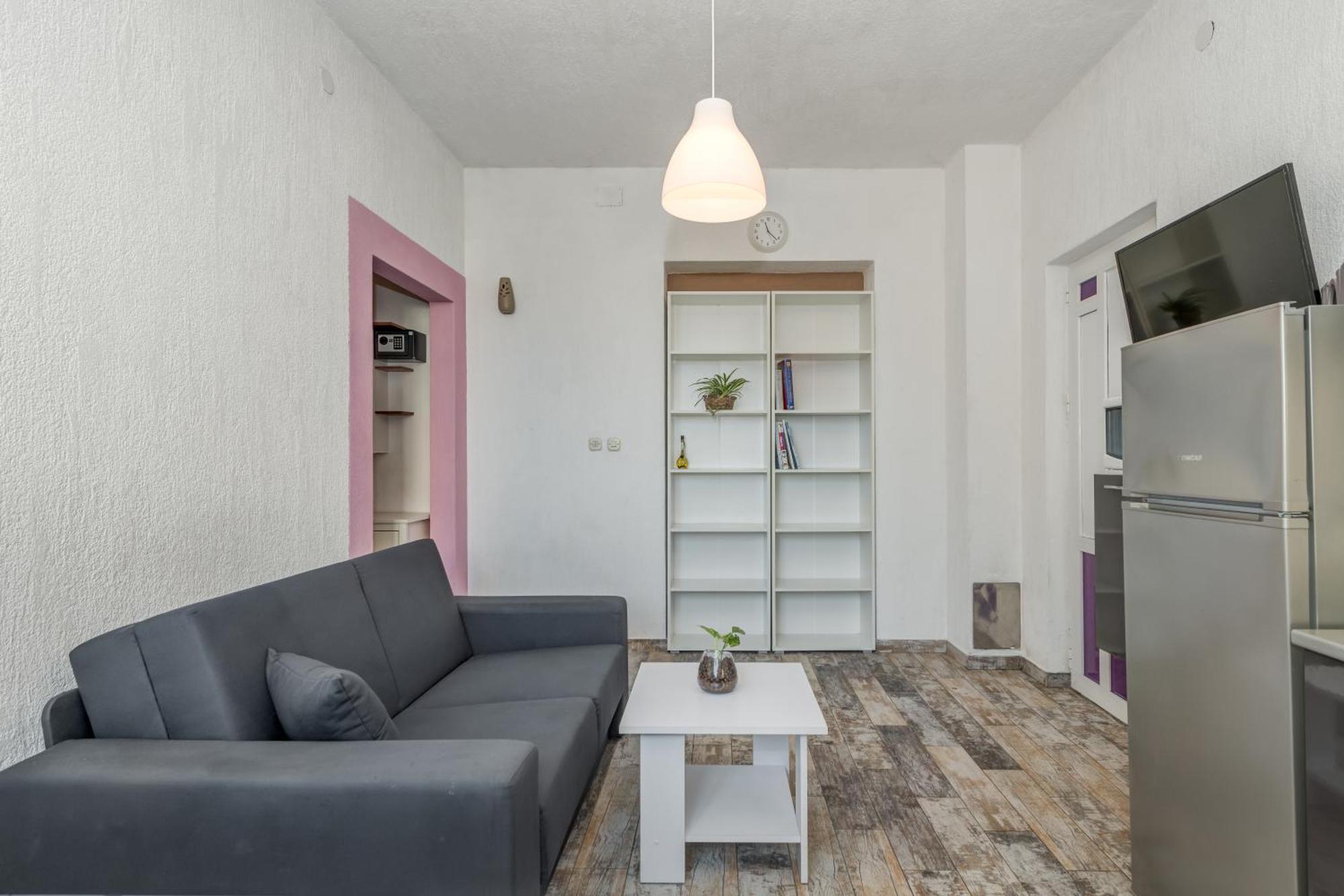 Deepwater House Apartment Slatine Exterior photo